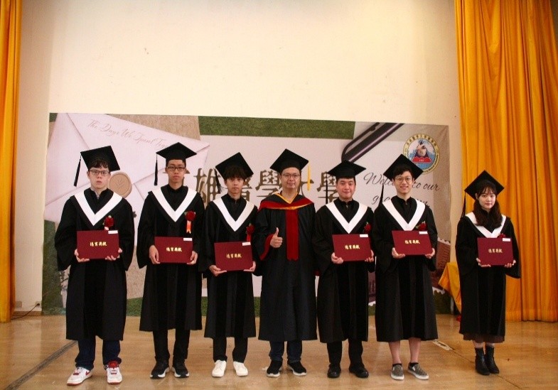 Image:Enews468藥學院-2.jpg