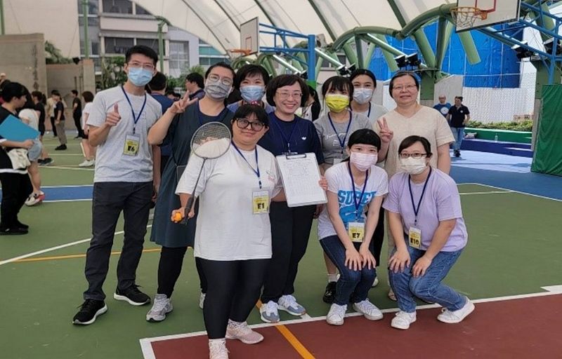 Image:Enews467專題-3.jpg