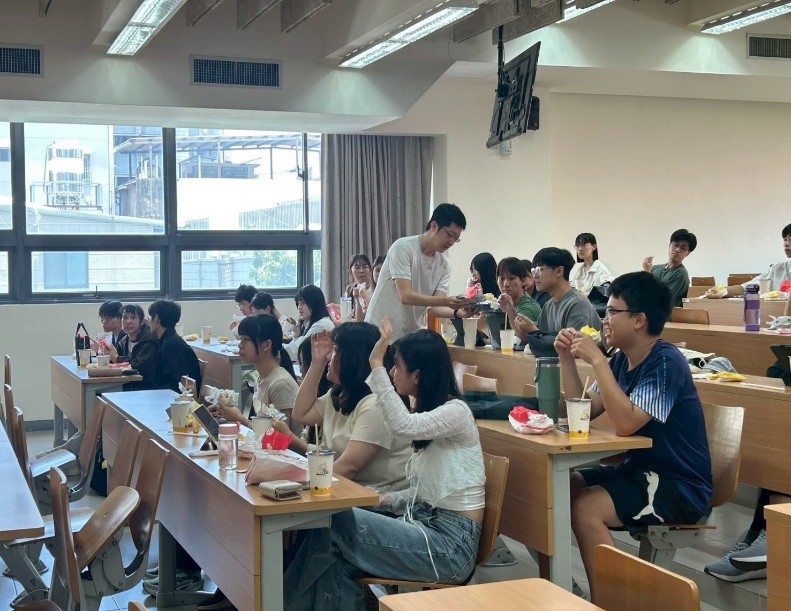 Image:Enews484藥學院-11.jpg