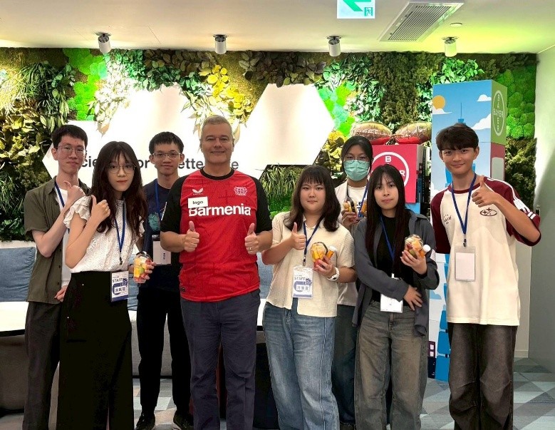 Image:Enews484藥學院-19.jpg