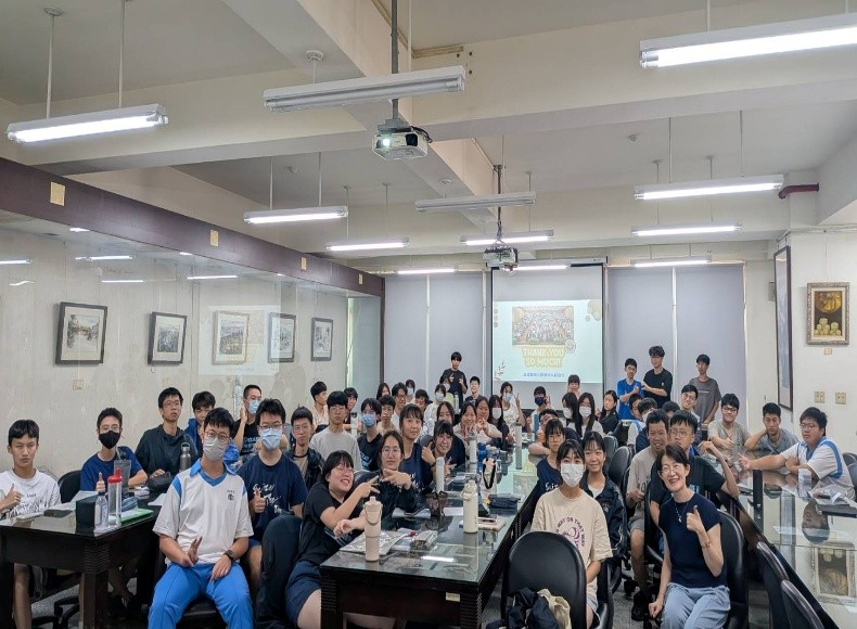 Image:Enews484藥學院-8.jpg