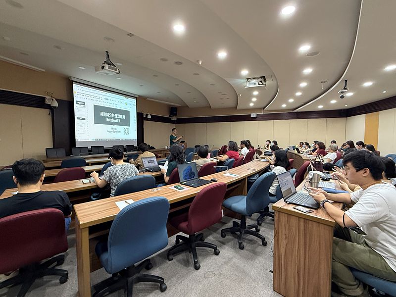 Image:Enews489人事室-23.jpg