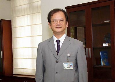 跳转到: 导航, 搜索 高雄医学大学e快报 第208期  焦点e快报  刘景宽