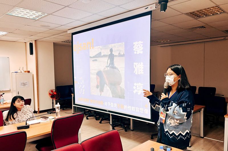 Image:Enews485專題-4.jpg