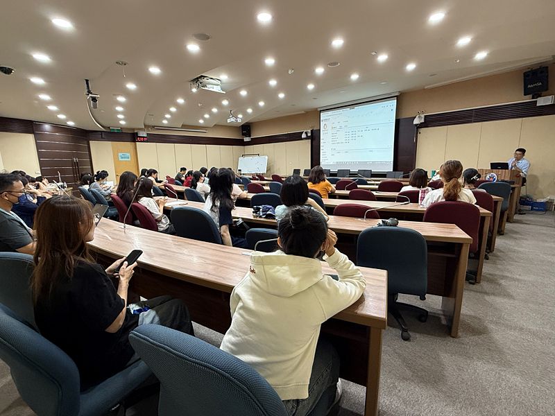 Image:Enews487人事室-10.jpg