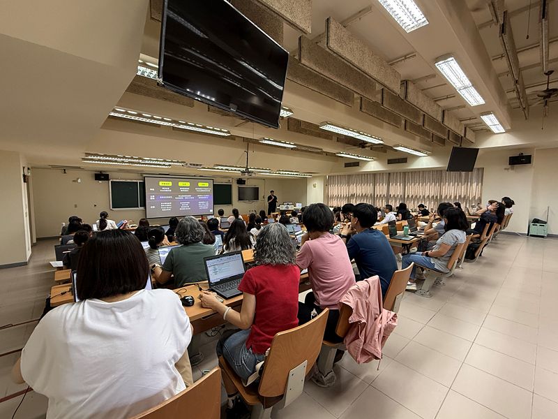 Image:Enews485人事室-10.jpg