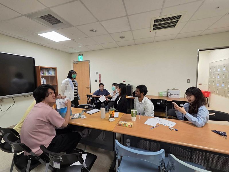 Image:Enews488藥學院-1.jpg