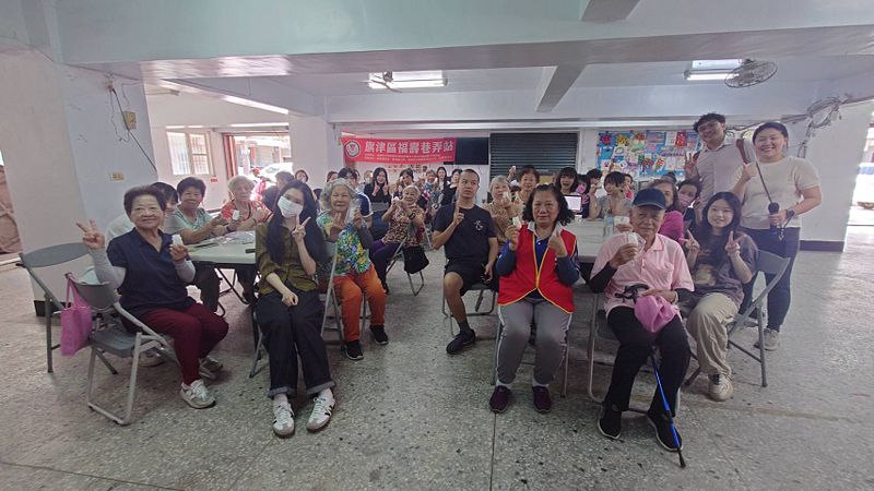 Image:Enews484藥學院-26.jpg