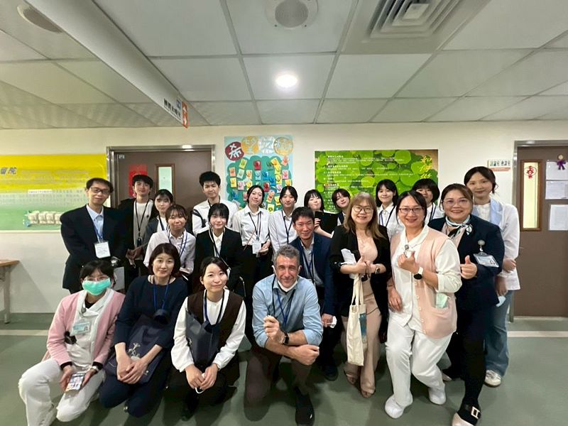 Image:Enews483專題-4.jpg