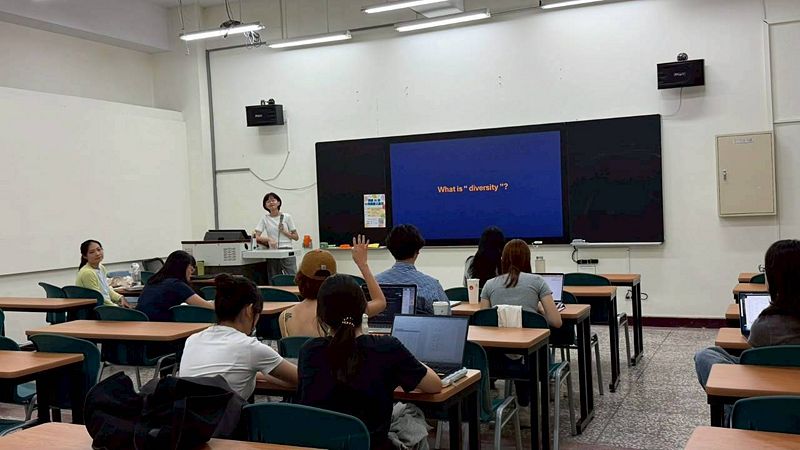 Image:Hsshss4848.jpg