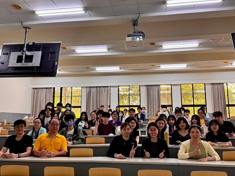 Image:Enews483專題-11.jpg